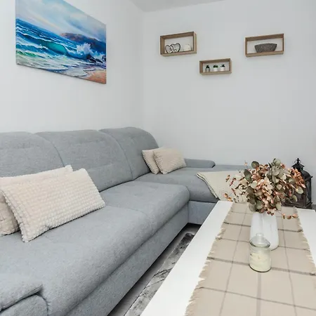 Apartment Kele Vir