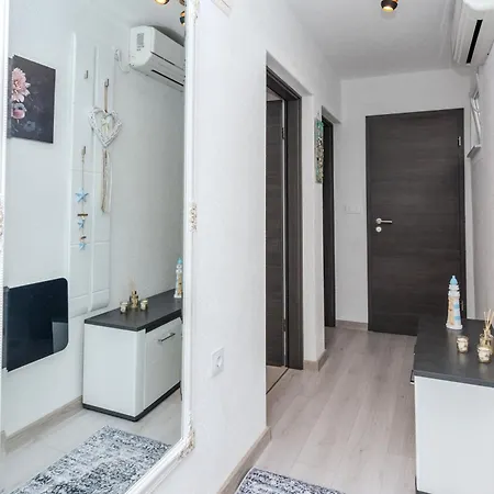 Apartment Kele