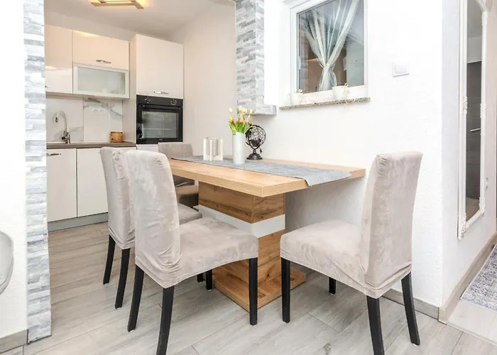 Kele Апартаменты *